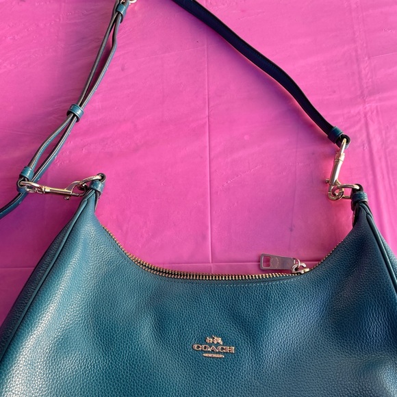 Coach crossbody with adjustable strap - Picture 5 of 15